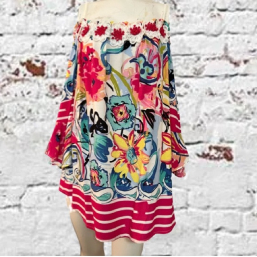 Melissa Paige Cold Shoulder Floral Tropical Lace Top Size Large